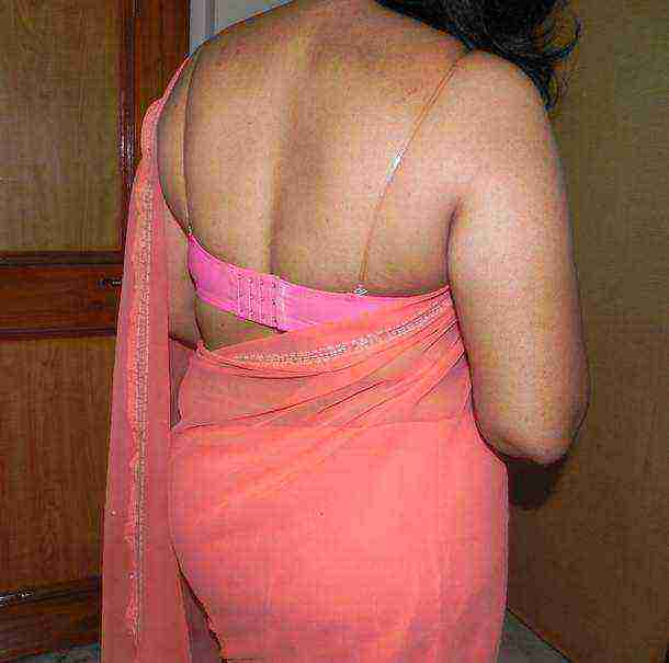 Raat Ki Laila (2002)