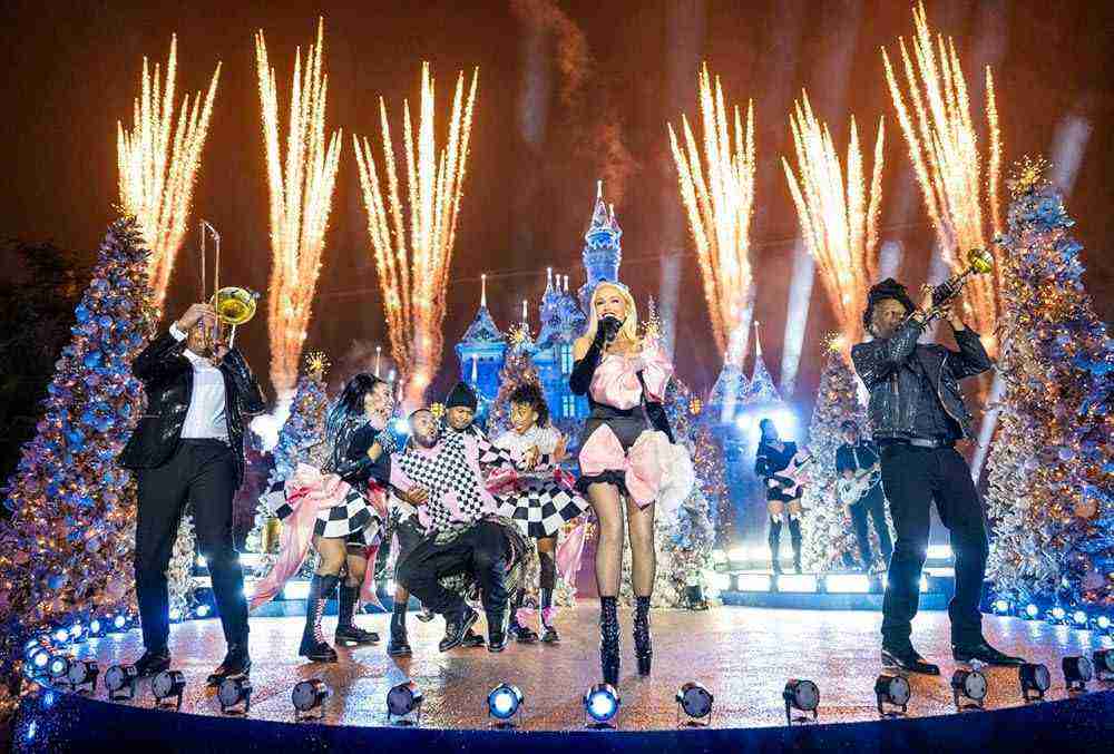 The Wonderful World Of Disney: Holiday Spectacular (2025)