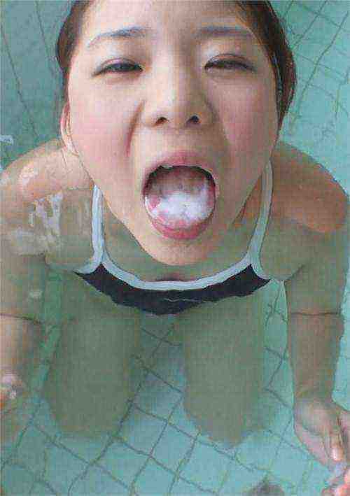 [18+] I Was At Swimming Class, When...
