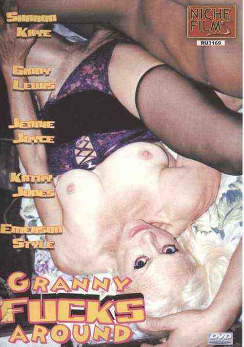 [18+] Granny Fucks Around