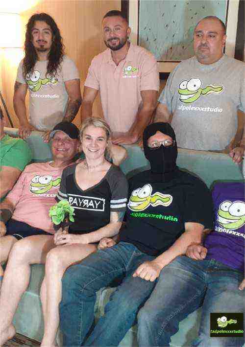 [18+] Ray Ray's Thursday Night Gangbang