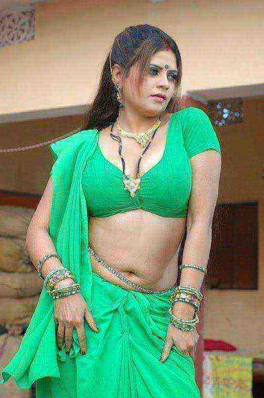 Bazaaru Aurat (2006)