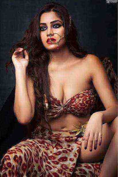 Dessert Hotness â€“ Simran Kaur (2019)