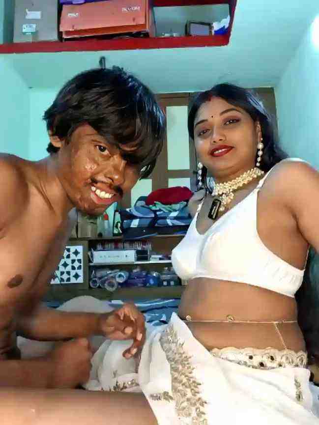 Hot Piya Live (2025) Stripchat (2025)