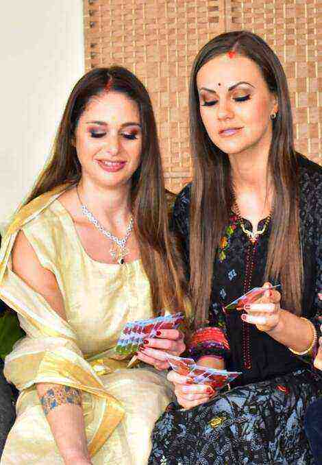 Diwali Party Turned Into 3some Anal With Bhabhi & Wife (2021) Niksindian Originals (2021)